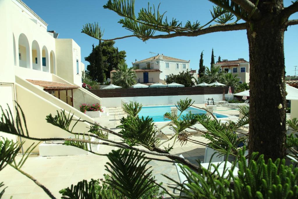 Lianos Hotel Apartments Σπέτσες Εξωτερικό φωτογραφία